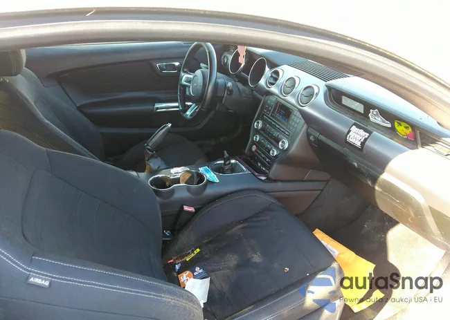 1FA6P8CF2G5324512: 40960214