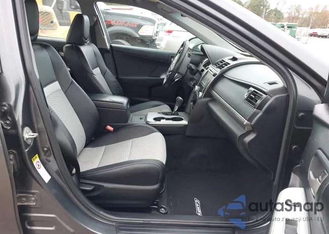 4T1BF1FKXCU196852: 40963574