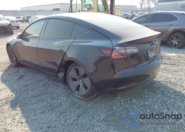 5YJ3E1EA2PF584631: 40965289