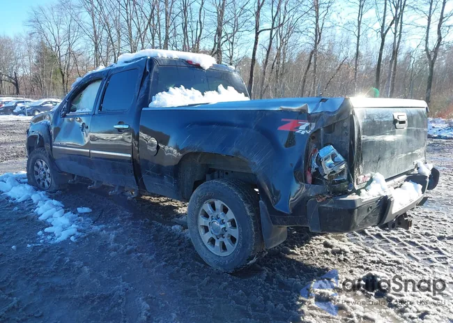 1GT426EG6DF147091: 40966361