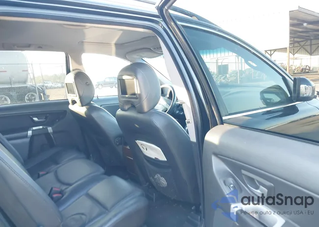 YV4CY982971345609: 40966476