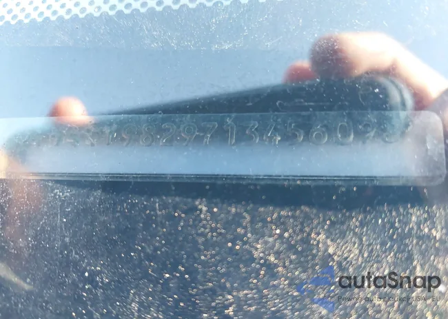 YV4CY982971345609: 40966476