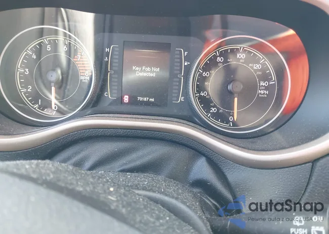 1C4PJMCS0HW525617: 40967803