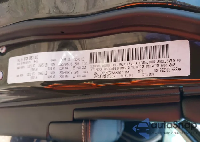 1C4PJMCS0HW525617: 40967803