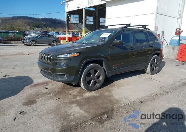 1C4PJMCS0HW525617: 40967803