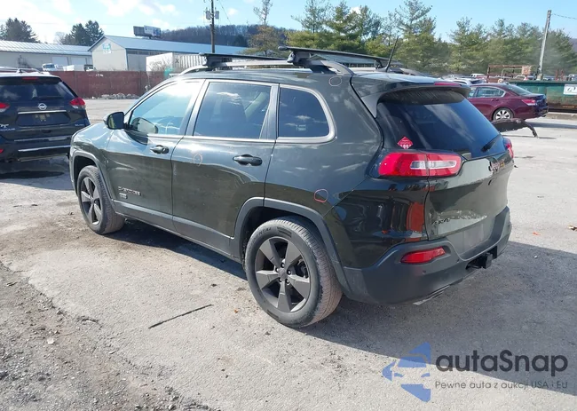 1C4PJMCS0HW525617: 40967803