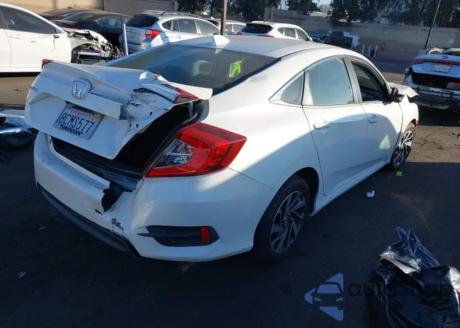 2HGFC2F73JH543889: 40971068