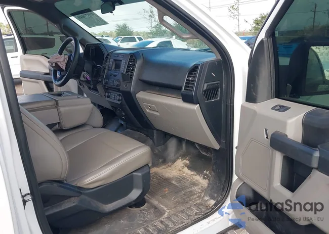 1FTMF1EF5GFA96833: 40973040