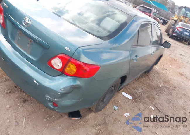 2T1BU4EE2AC379986: 40972474