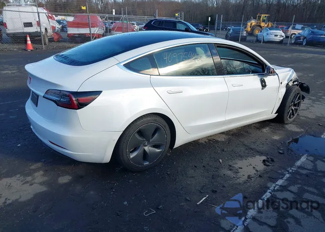 5YJ3E1EA2LF792695: 40975442