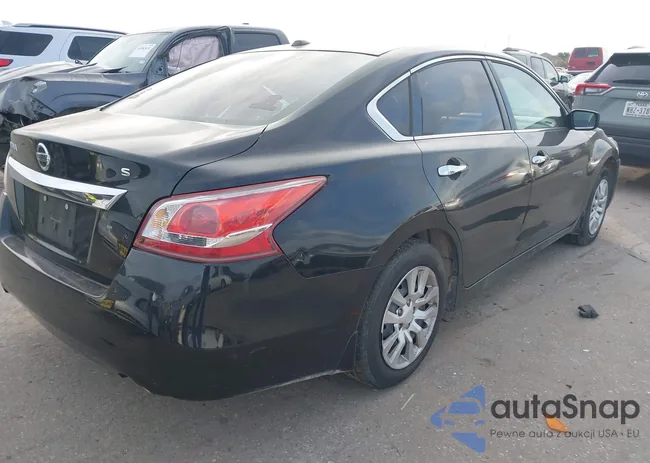 1N4AL3AP0FN399342: 40977011