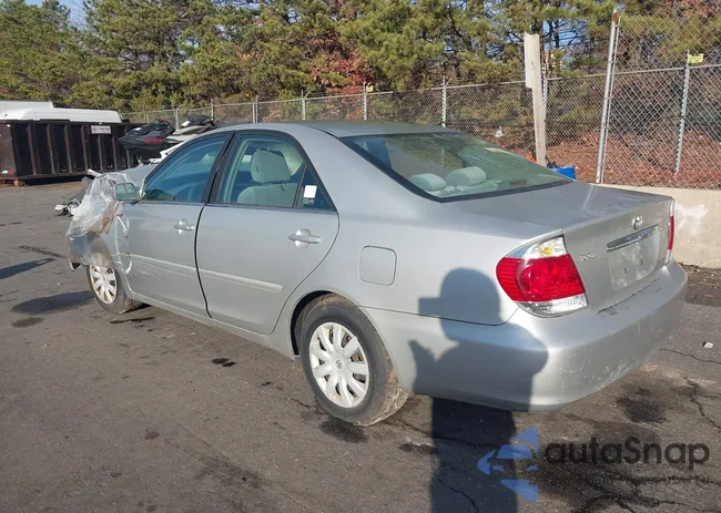 4T1BE32K16U735691: 40976287