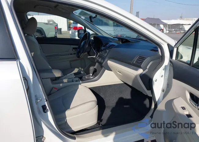 JF2GPACC8D2802779: 40978068