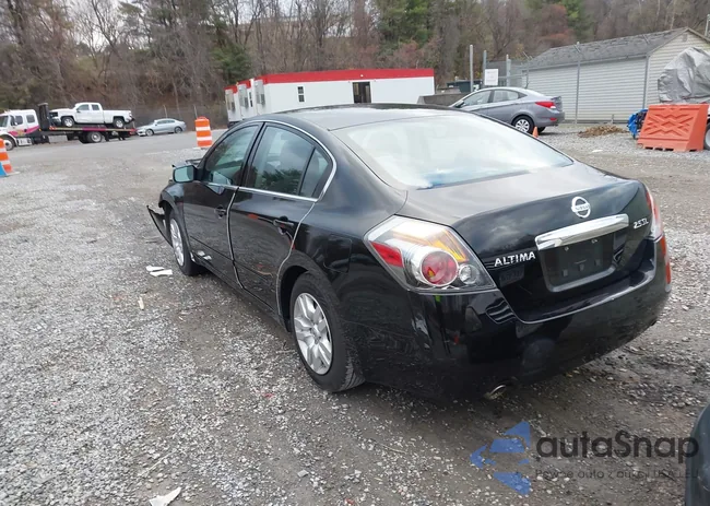 1N4AL2AP2BC155644: 40978215