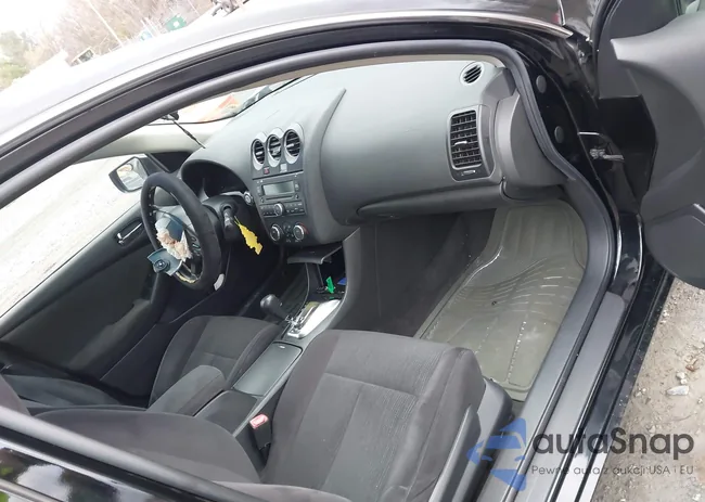 1N4AL2AP2BC155644: 40978215