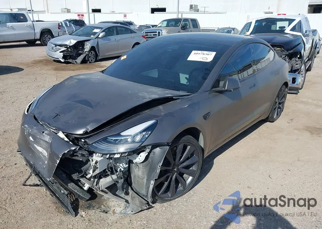 5YJ3E1EC2LF792018: 40978307