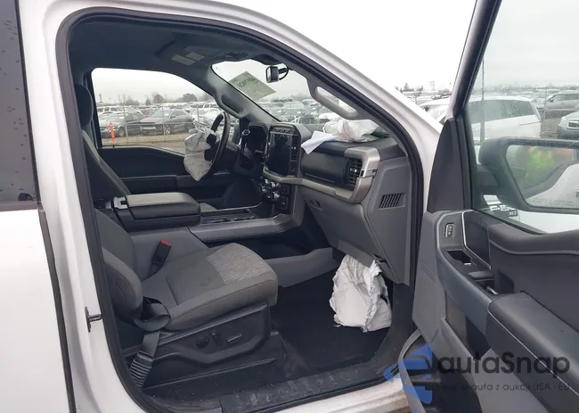 1FTFW1E8XPFC15227: 40979820