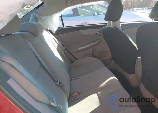 2T1BU4EE2DC076355: 40980609