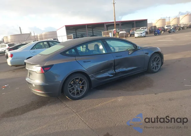 5YJ3E1EA3MF850301: 40983269