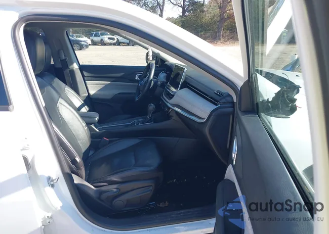 3C4NJDFB6NT130538: 40986974