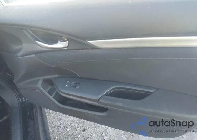 19XFC1F33HE012011: 40988715