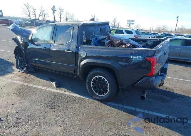 3TMLB5JN3RM028853: 40990601