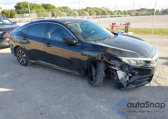 19XFC2F79JE020192: 40991371