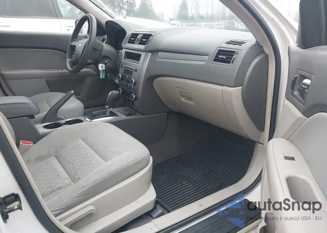 3FAHP0GA7CR193996: 40993301