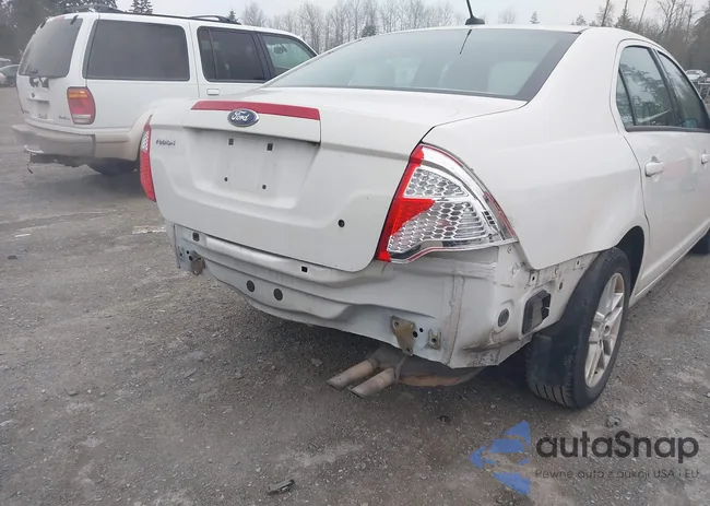 3FAHP0GA7CR193996: 40993301