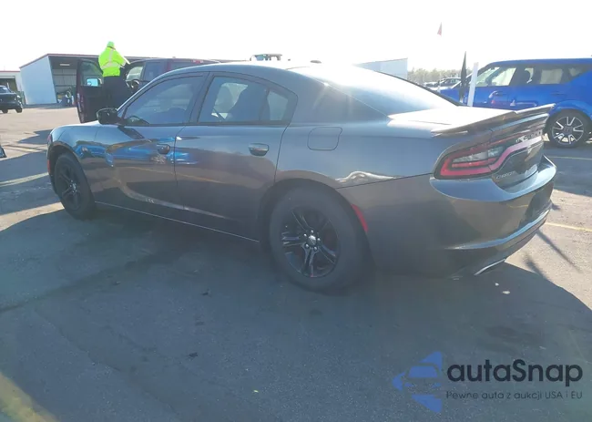 2C3CDXBG8FH843747: 40994426