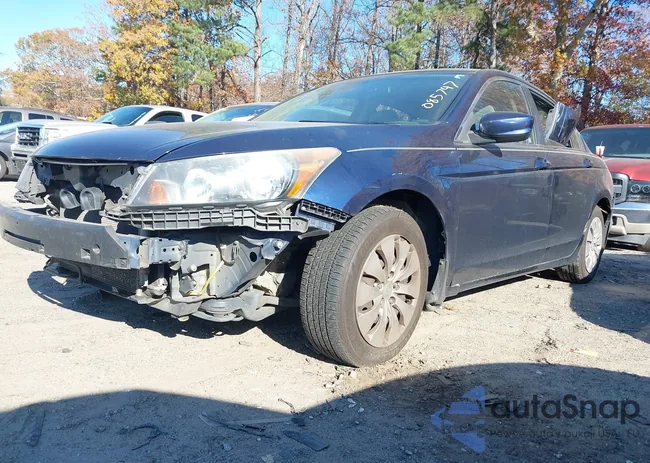 1HGCP2F30AA085747: 40994498