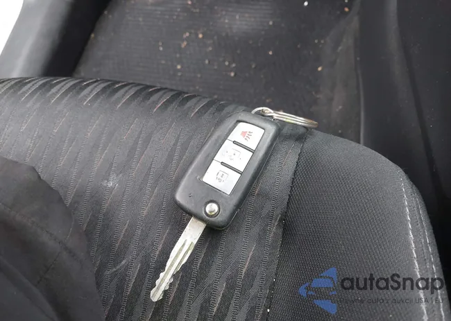 KNMAT2MV2JP509786: 40997590