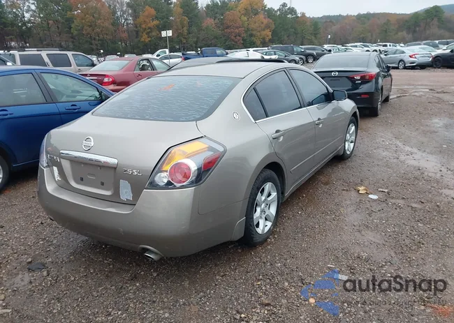 1N4AL21E38C131490: 40998006