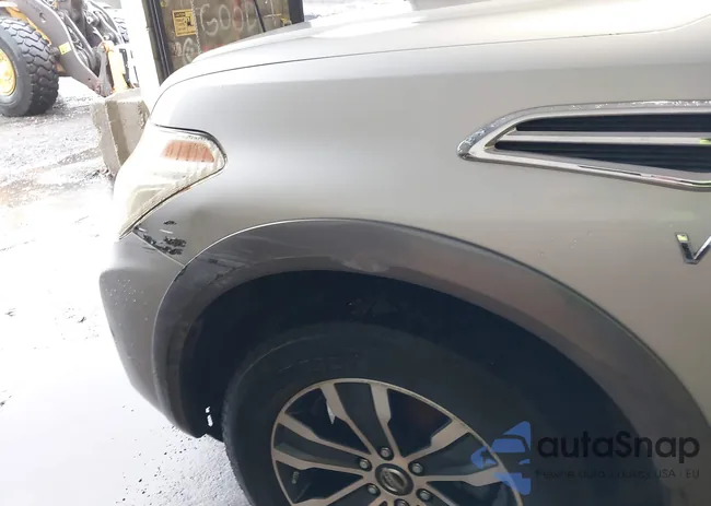 JN8AY2NC9L9619714: 40997149