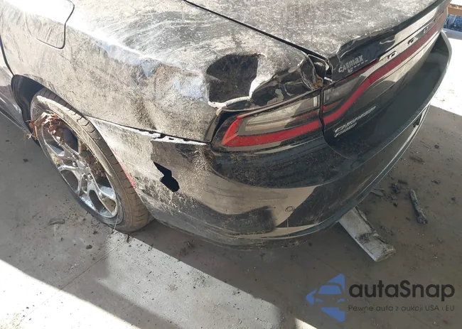 2C3CDXFG4FH765977: 40998216