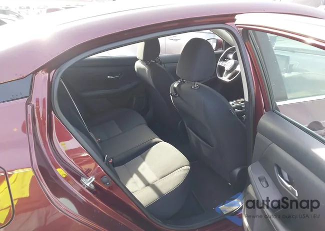 3N1AB8CV1LY233869: 40998358