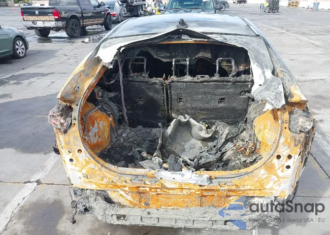 KMHC65LC0KU174513: 40998432