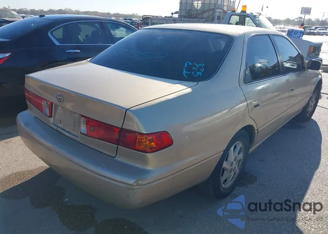 4T1BG22K41U871052: 41001607