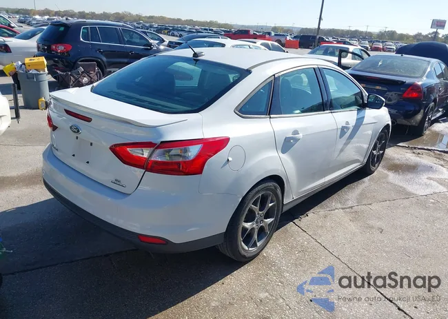 1FADP3F26EL389911: 41002196