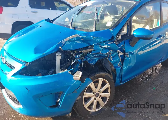 3FADP4EJ6CM175799: 41003722