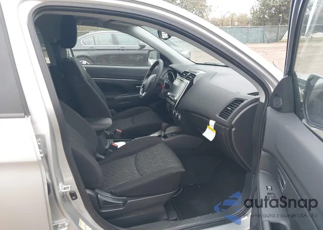 JA4ARUAU6RU017646: 41008132