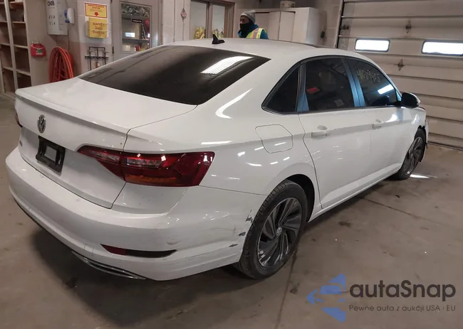 3VWG57BU2KM039436: 41009405