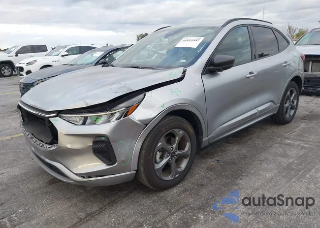 1FMCU0MN2PUA41106: 41010882