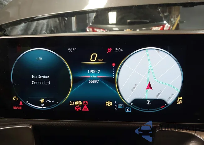 W1N4M4HB9MW101276: 41010447