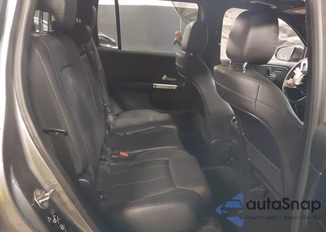 W1N4M4HB9MW101276: 41010447