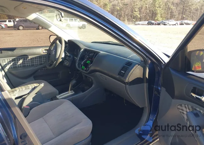 JHMES165X5S005371: 41011802