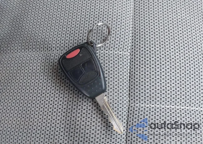 1D8GU28K17W601446: 41014232