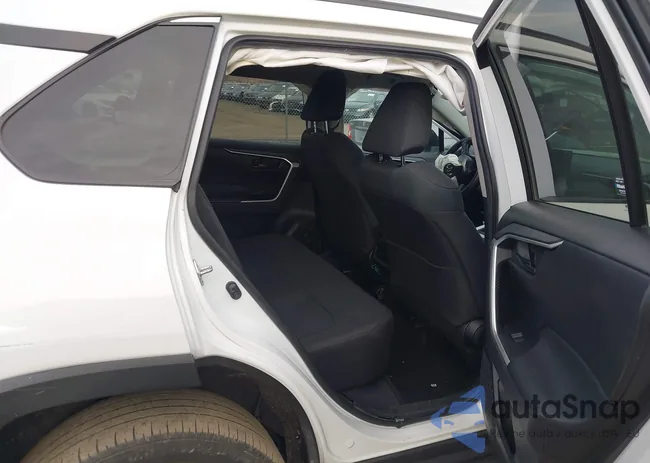 2T3F1RFV9MC167832: 41015689