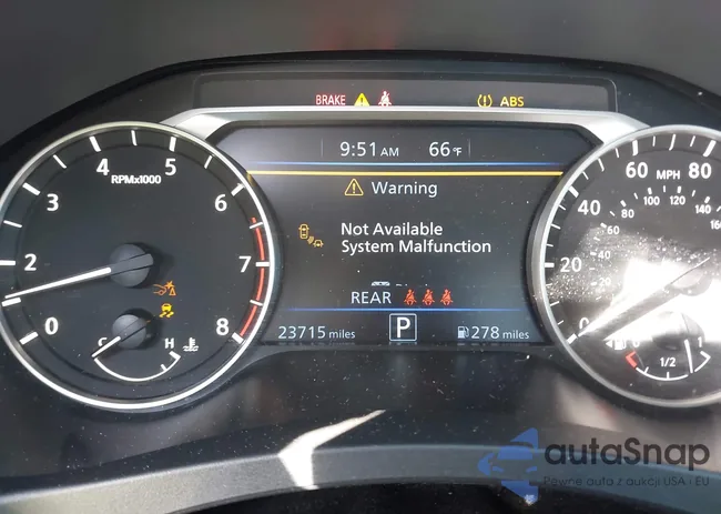 1N4BL4DV4RN370970: 41015876