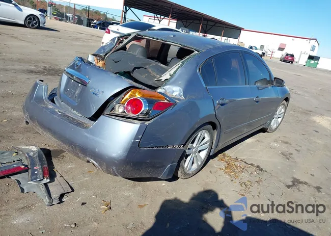 1N4BL2AP6CC138285: 41016925